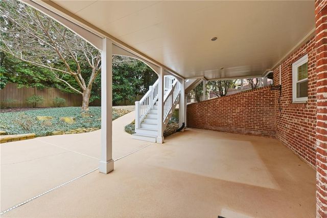 7015 Gaineswood Drive, Roswell, GA 30076