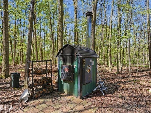 7932 Kilgore Road, Greenwood Twp, MI 48006