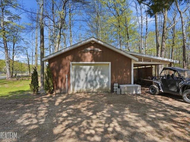 7932 Kilgore Road, Greenwood Twp, MI 48006