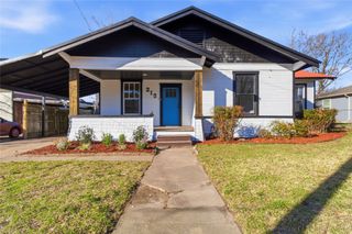 215 E 12th Street, Bonham, TX 75418