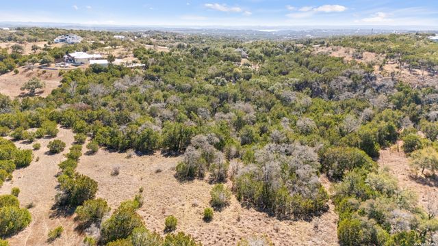 535 Left Fork Place, Spring Branch, TX 78070