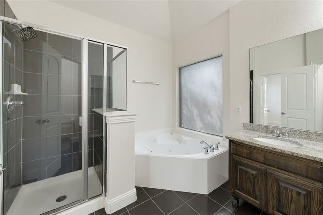 5168 Finnhorse Drive, Grand Prairie, TX 75052