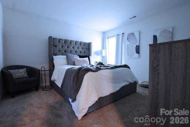 2005 Mariah Glen Court, Charlotte, NC 28213
