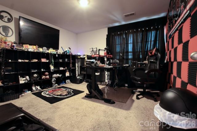 2005 Mariah Glen Court, Charlotte, NC 28213