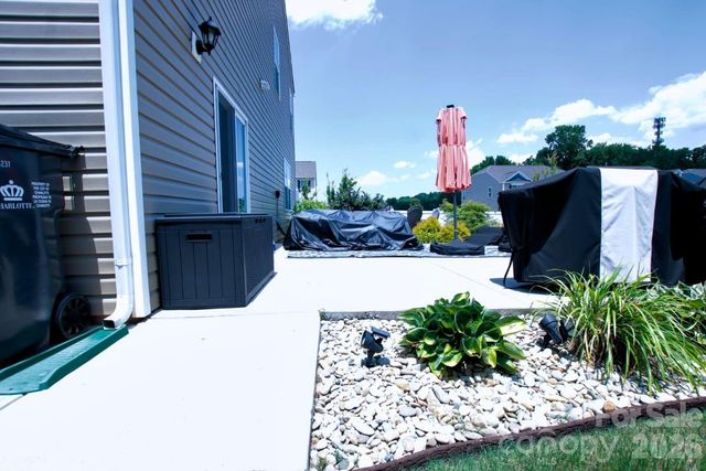 2005 Mariah Glen Court, Charlotte, NC 28213