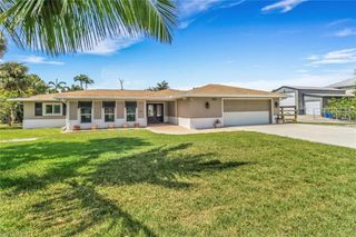 13410 Electron DR, Fort Myers, FL 33908