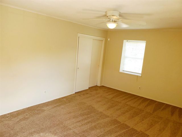 11806 Hillcroft Avenue, Houston, TX 77035