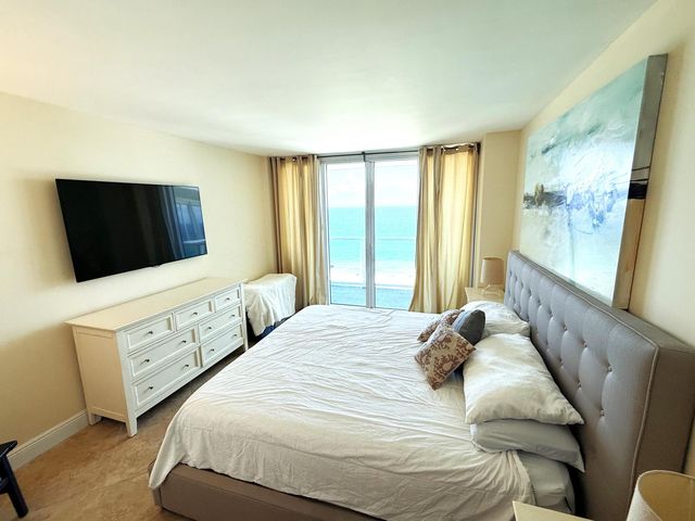 333 NE 21st Avenue 1704, Deerfield Beach, FL 33441