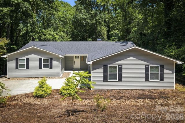 3517 Crestwood Drive, Morganton, NC 28655