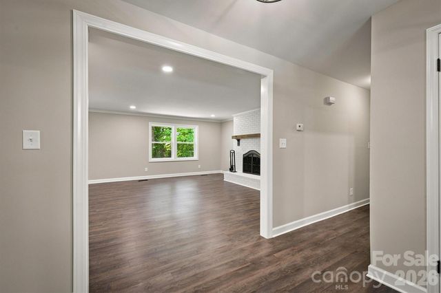 3517 Crestwood Drive, Morganton, NC 28655