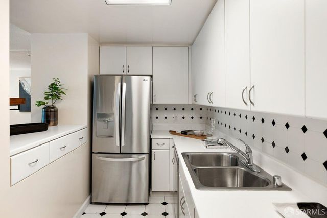 111 Chestnut Street 203, San Francisco, CA 94111