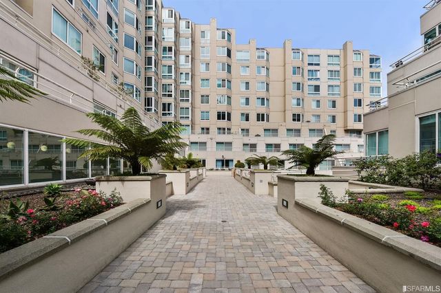 111 Chestnut Street 203, San Francisco, CA 94111