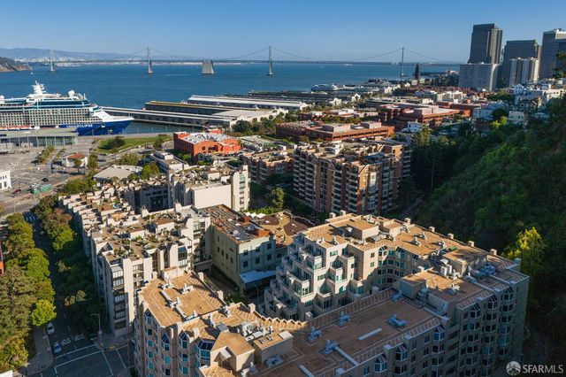 111 Chestnut Street 203, San Francisco, CA 94111