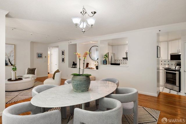 111 Chestnut Street 203, San Francisco, CA 94111