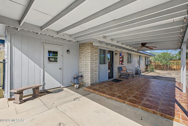2773 W Via Del Santo, Tucson, AZ 85741