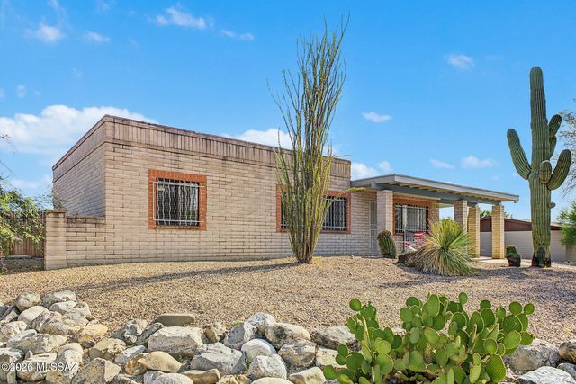 2773 W Via Del Santo, Tucson, AZ 85741