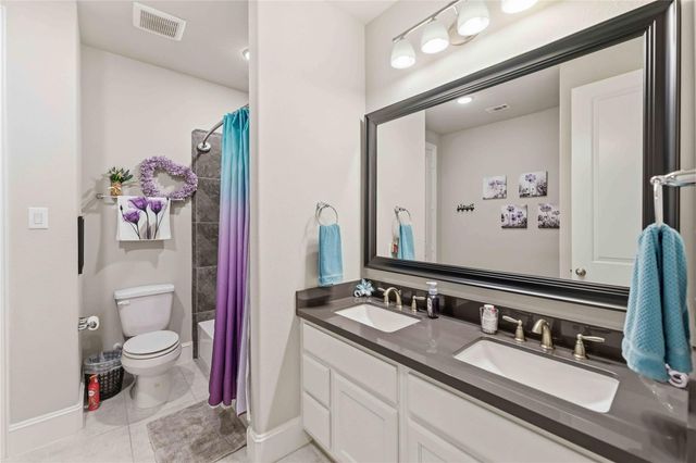 10127 Coopers Hawk Way, Conroe, TX 77385