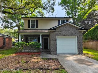 1034 BRIERFIELD Drive, Jacksonville, FL 32205