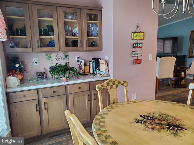 1917 VENTNOR AVE, Egg Harbor Township, NJ 08234