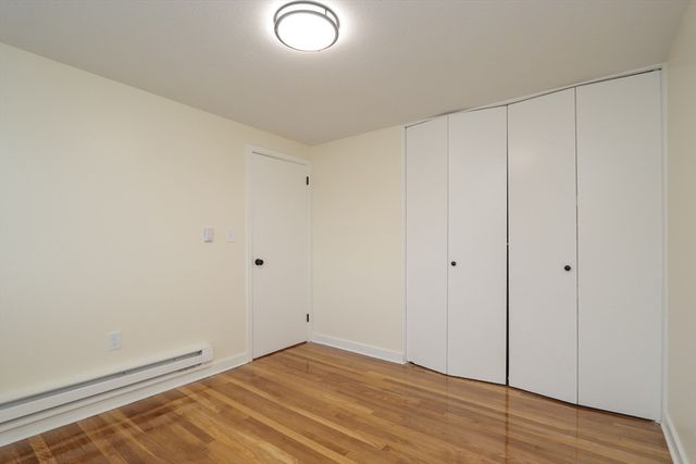 72 Honeysuckle Dr 72, Chicopee, MA 01022