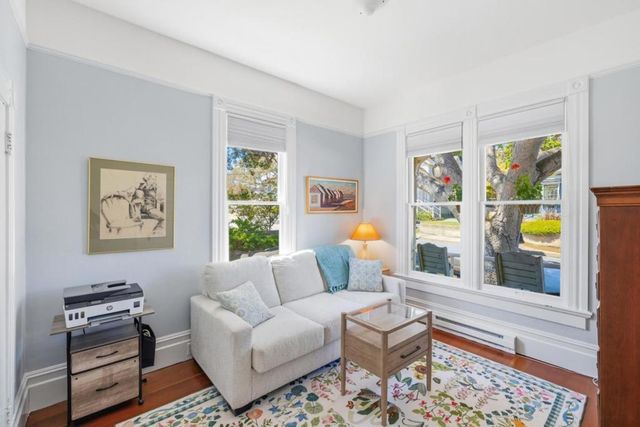 215 Lobos Avenue, Pacific Grove, CA 93950