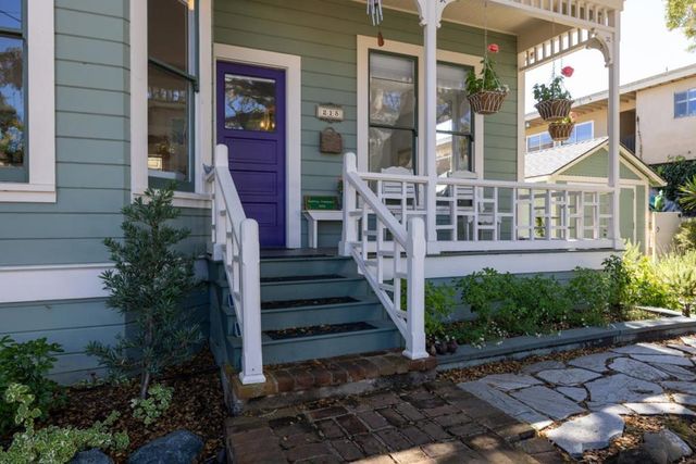 215 Lobos Avenue, Pacific Grove, CA 93950