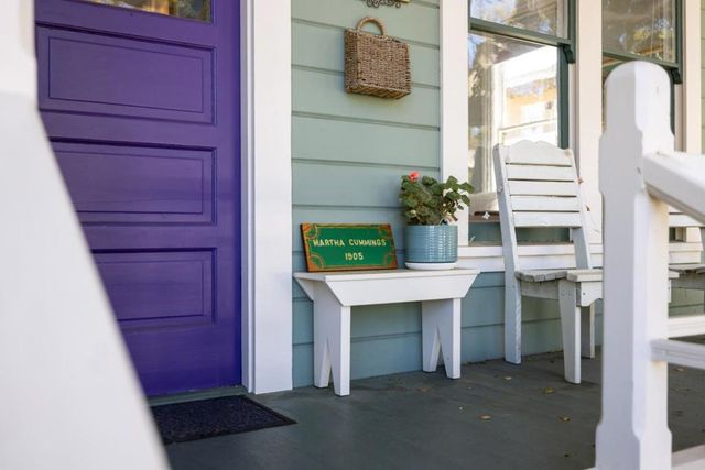 215 Lobos Avenue, Pacific Grove, CA 93950