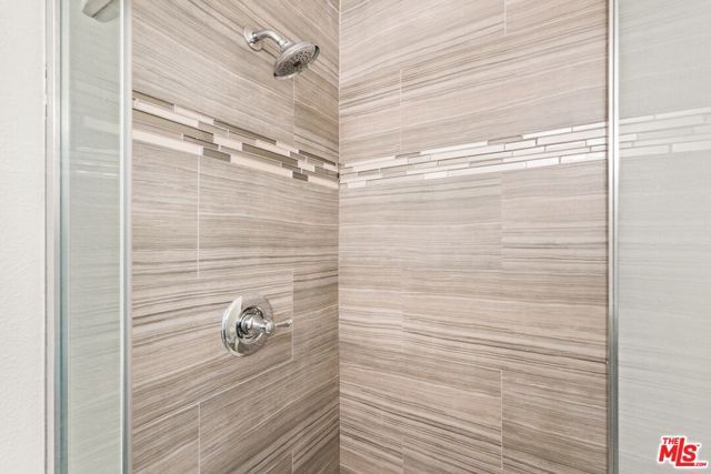 12720 Burbank Boulevard 114, Los Angeles, CA 91607