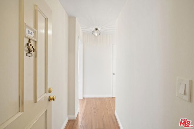 12720 Burbank Boulevard 114, Los Angeles, CA 91607