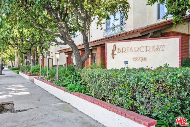12720 Burbank Boulevard 114, Los Angeles, CA 91607