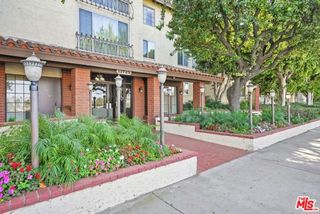 12720 Burbank Boulevard 114, Los Angeles, CA 91607