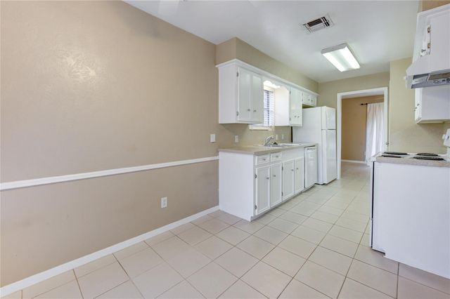 3412 Avenue R, Rosenberg, TX 77471