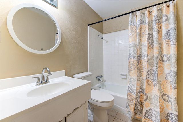 3412 Avenue R, Rosenberg, TX 77471