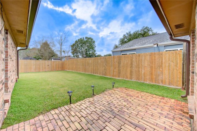 3412 Avenue R, Rosenberg, TX 77471
