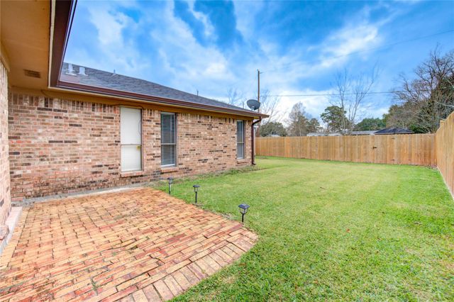3412 Avenue R, Rosenberg, TX 77471