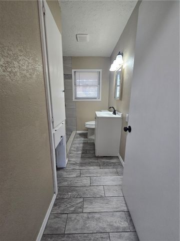 1122 Rickey Dr, Corpus Christi, TX 78412