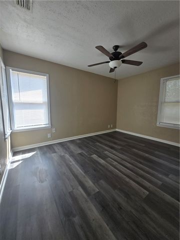1122 Rickey Dr, Corpus Christi, TX 78412