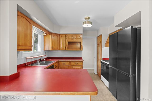 574 Poplar Street, Clio, MI 48420