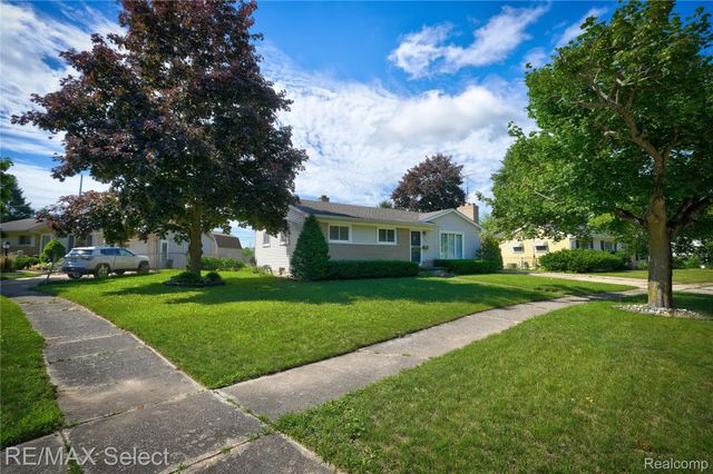 574 Poplar Street, Clio, MI 48420