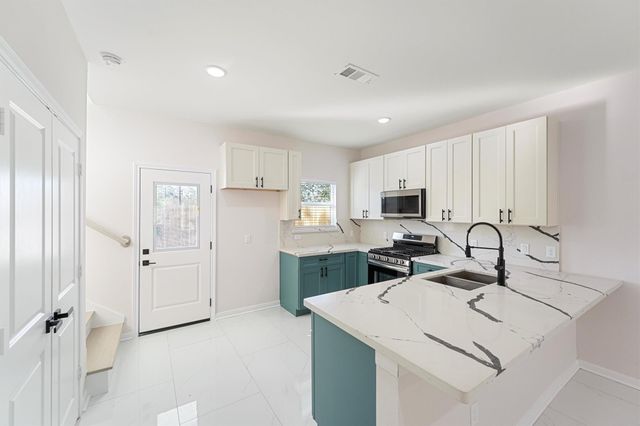 6729 Arabella Street, Houston, TX 77091