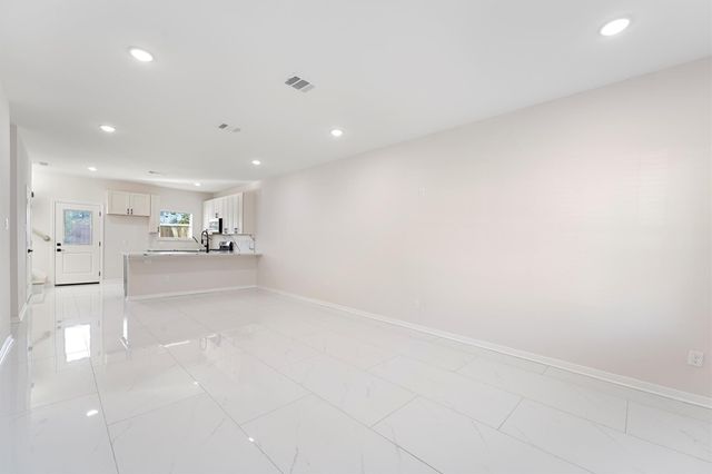 6729 Arabella Street, Houston, TX 77091