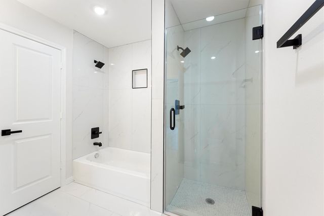 6729 Arabella Street, Houston, TX 77091