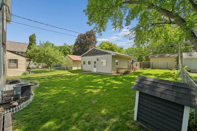 113 Van Buren Avenue S, Hopkins, MN 55343
