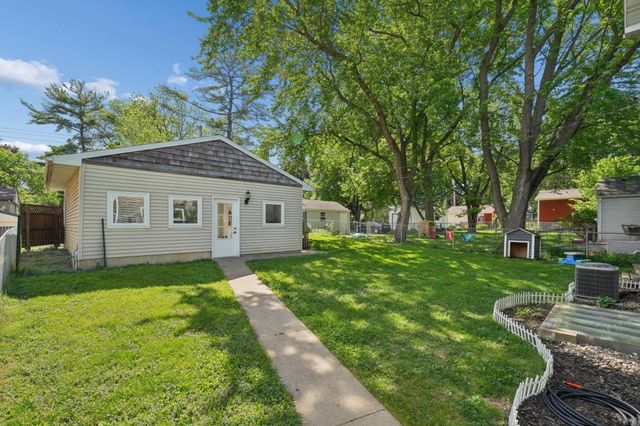 113 Van Buren Avenue S, Hopkins, MN 55343