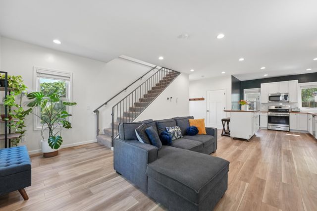 113 Van Buren Avenue S, Hopkins, MN 55343