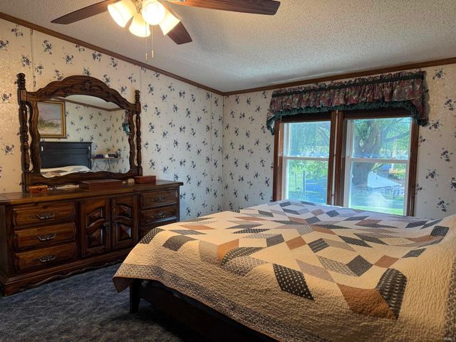 617 Mundell Church Road, Heltonville, IN 47436