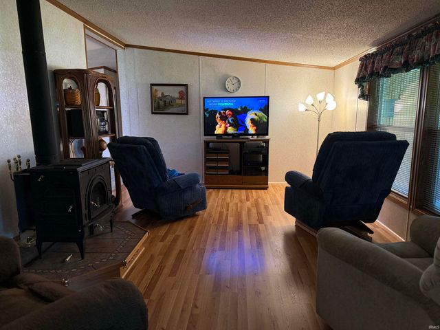 617 Mundell Church Road, Heltonville, IN 47436