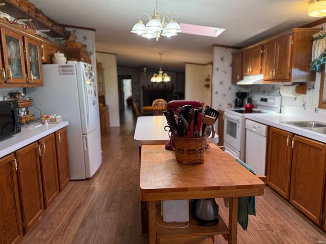 617 Mundell Church Road, Heltonville, IN 47436