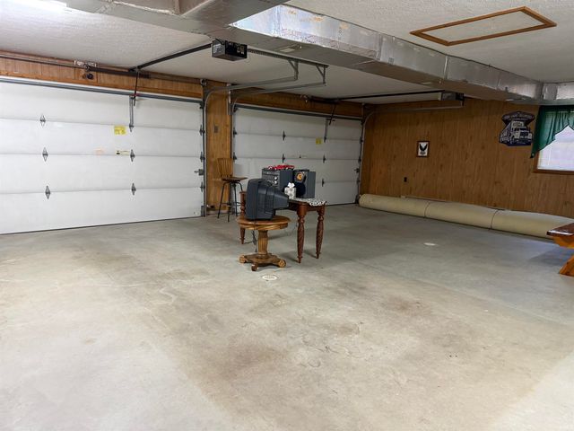 617 Mundell Church Road, Heltonville, IN 47436