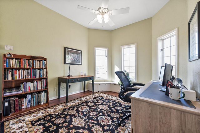 67 S Lakeshore Drive, Ransom Canyon, TX 79366